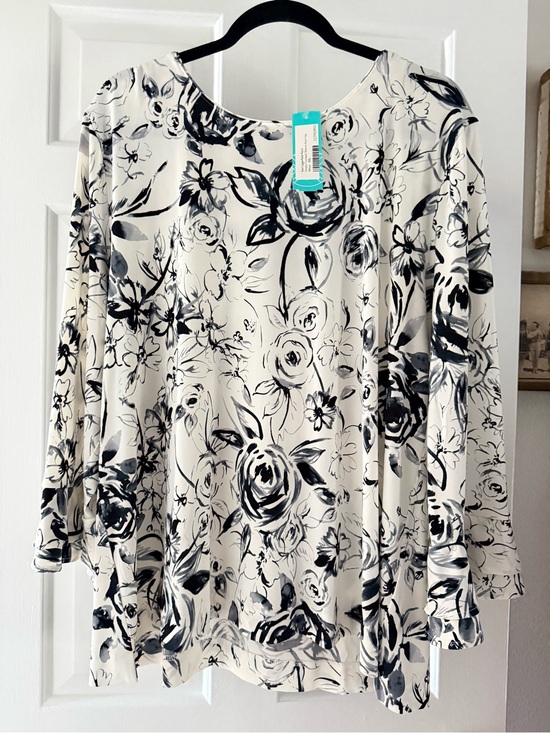 Karl Lagerfeld Dresses & Skirts - Karl Lagerfeld Black & Cream Floral Long-Sleeve Dress